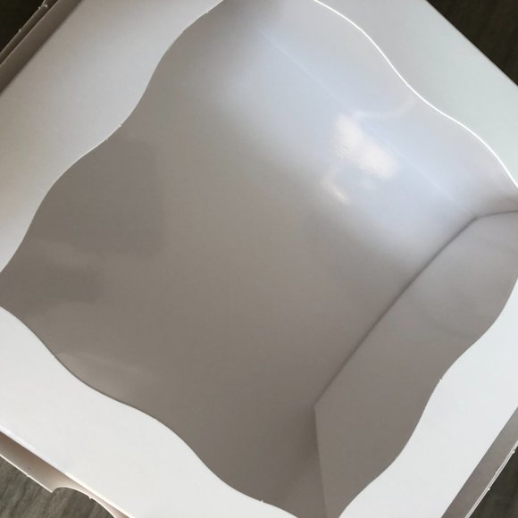 White pastry box with window, 7" x 7" x 4", 10pack - Picture 8 of 8